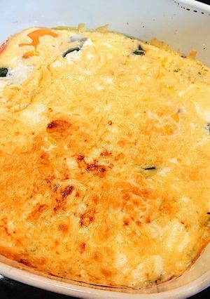A picture of Eggs Florentine.