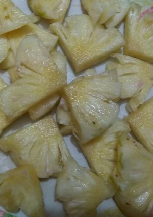 A picture of Fresh and juicy salad.