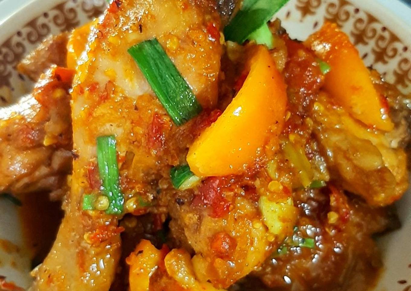 Rica rica ayam pedas