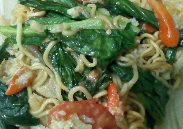 Resep Mi goreng ebi pedas yang Bisa Manjain Lidah