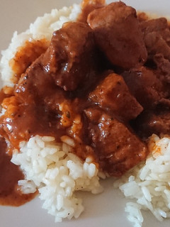 Una foto de Carne de ternera guisada al vino