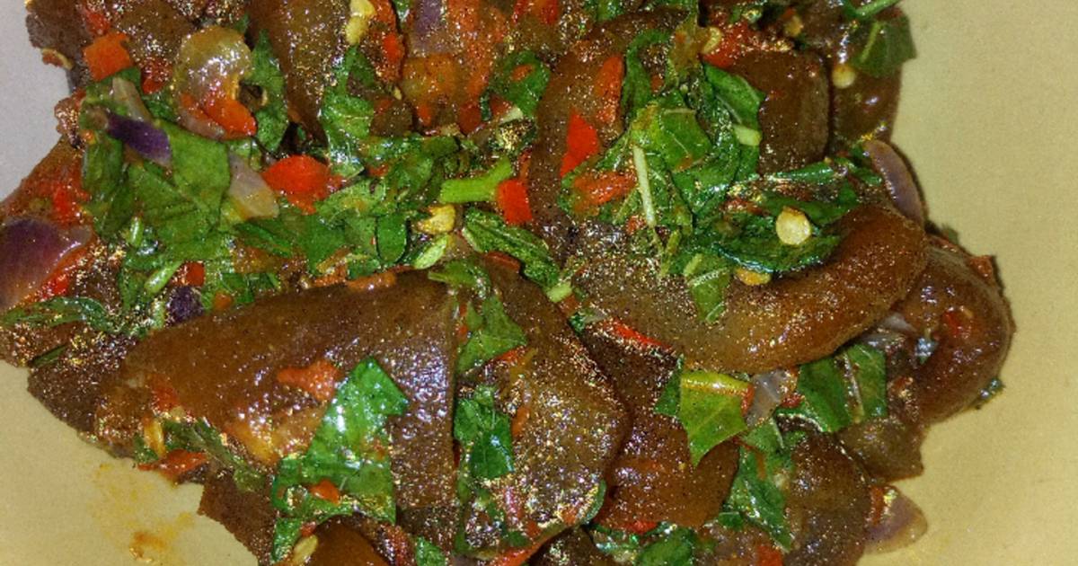 Kpomo pepper sauce with spinach Recipe by Nananoor's Kitchen Cookpad