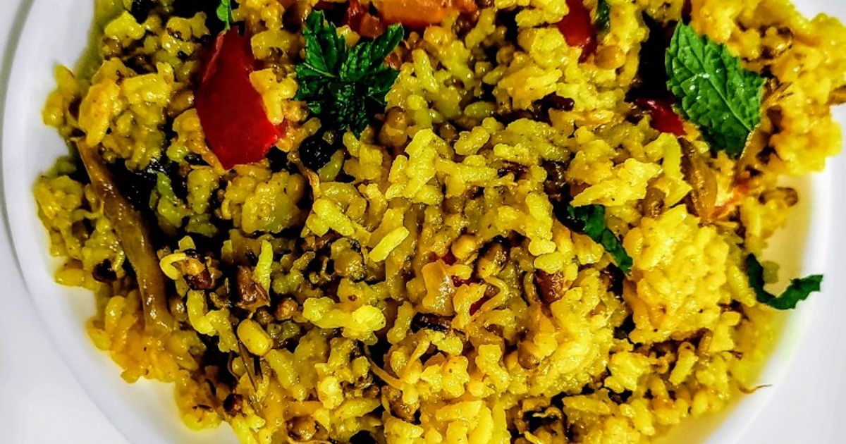 Sprouted Moong Daal Rice Recipe by Dr.Madhumita Mishra - Cookpad