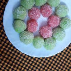 A picture of Mawa Nariyal Ladoo.