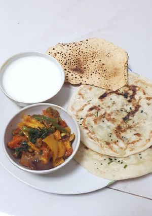 વેજ જાલફ્રેજી (Veg Jalfrezi Recipe In Gujarati) રેસીપી મુખ્ય ફોટો