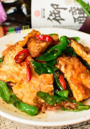 【御釀快炒提味】青龍椒荷包蛋 的食譜成品照片