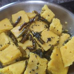 A picture of Dhokla.
