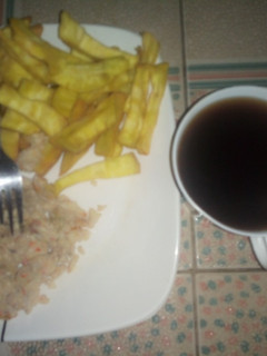 A picture of Fried chips (sweet potato) with scramble egg #Ramadhancontest.