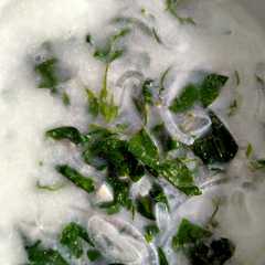 รูปของ Daun katuk kuah santan