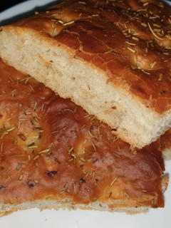 Una foto de 🇮🇹 Focaccia de Romero 🇮🇹
