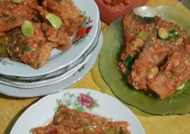 Resep Gurame balado petuy yang Enak Banget