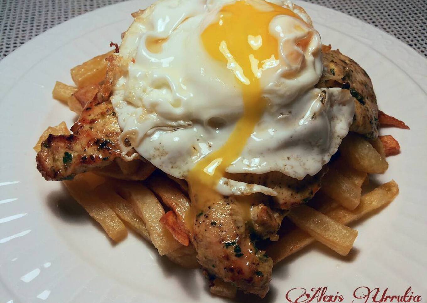 Filetillos de pollo, a la plancha, con curry y cúrcuma