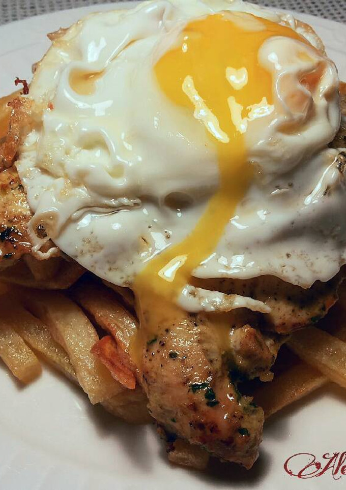 Una foto de Filetillos de pollo, a la plancha, con curry y cúrcuma