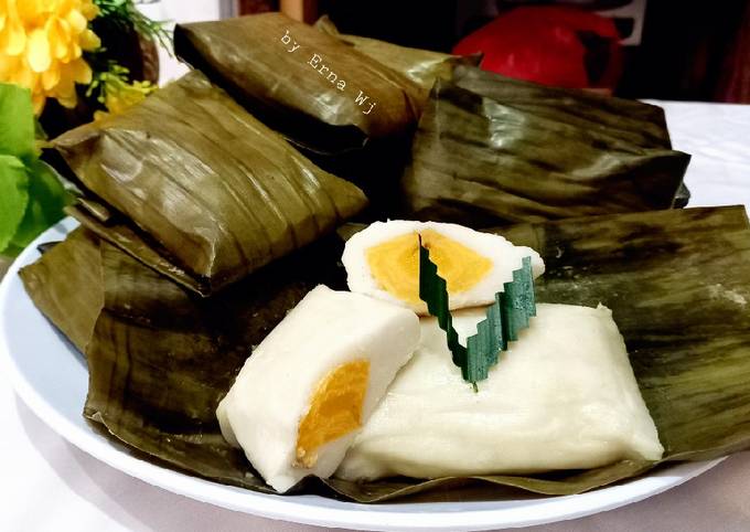 Cara Gampang Menyiapkan Nagasari pisang tepung beras, Lezat