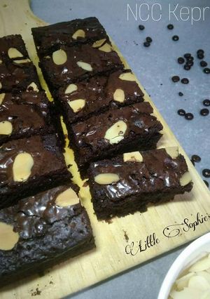 Foto resep Shiny Crust Brownies