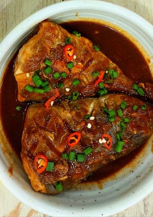 Hình của món Cá mím kho tương miso.