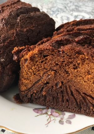 A picture of Honeycomb Cake / Kek Gula Hangus.