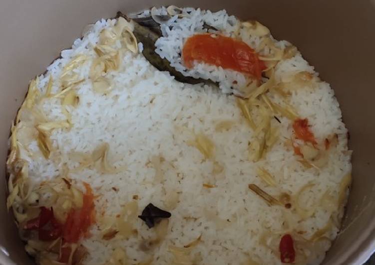 Resep Nasi Liwet Sederhana (rice cooker), Enak