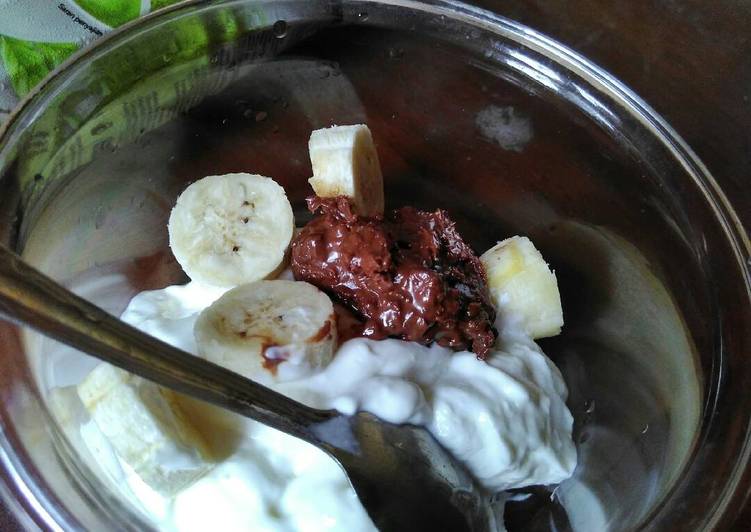 Resep Greek yogurt chocobana bowl, Bisa Manjain Lidah