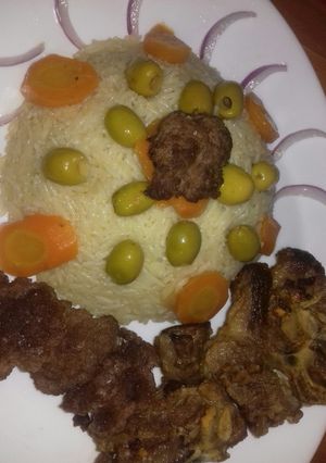 صورة لوصفة ارز باللحم والخضر