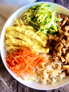 炸醬麵 / 家常麵 的食譜成品照片