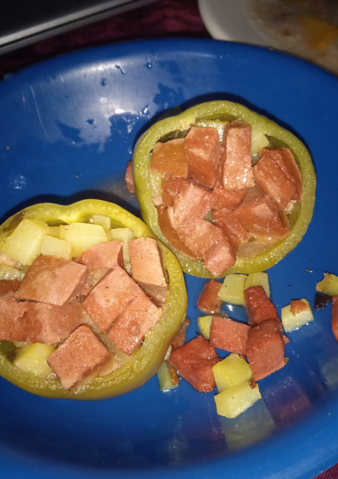 Una foto de Mis primeros pimientos rellenos hechos en casa