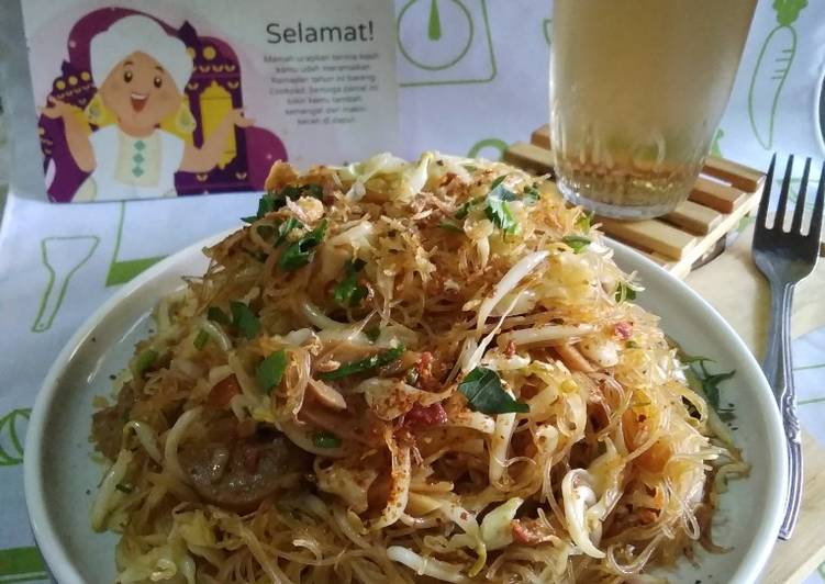 Cara Gampang Membuat Bihun Goreng Kornet Pedas 🌶️ yang Enak