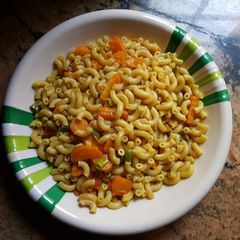 A picture of Vegetables macaroni.