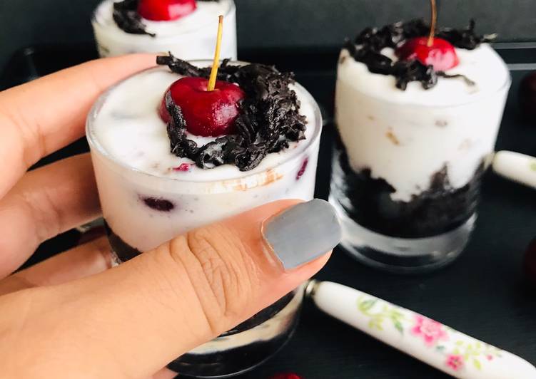 How to Make Award-winning Black forest pudding shots