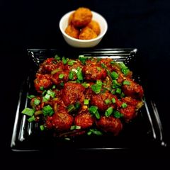 A picture of Cabbage Manchurian.