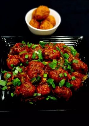 A picture of Cabbage Manchurian.