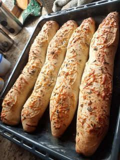 Una foto de Pan de orégano y queso parmesano