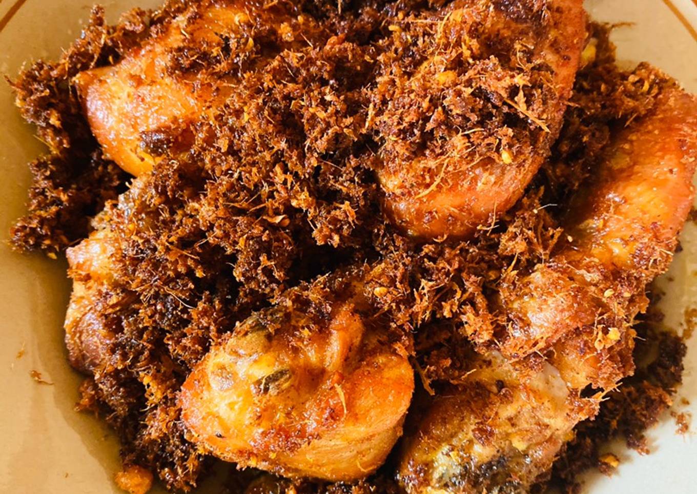 Ayam goreng lengkuas