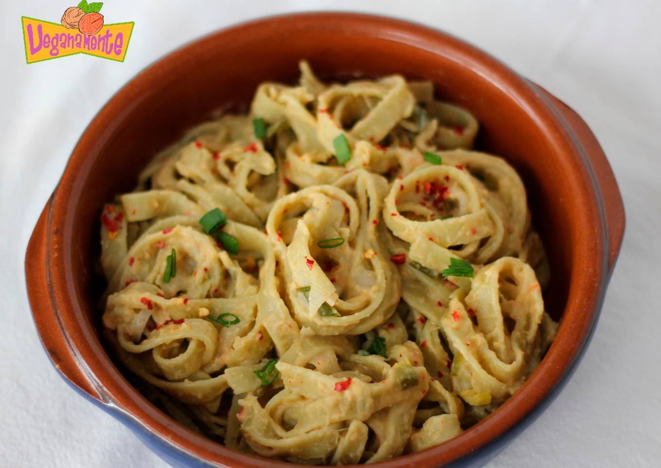 Pasta con Salsa de Hummus