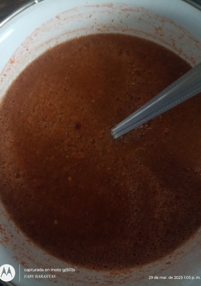 Una foto de Salsa roja 🍅 en licuadora