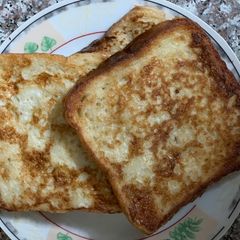 A picture of Fluffy french toast.