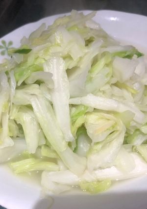 清炒梨山高麗菜 的食譜成品照片