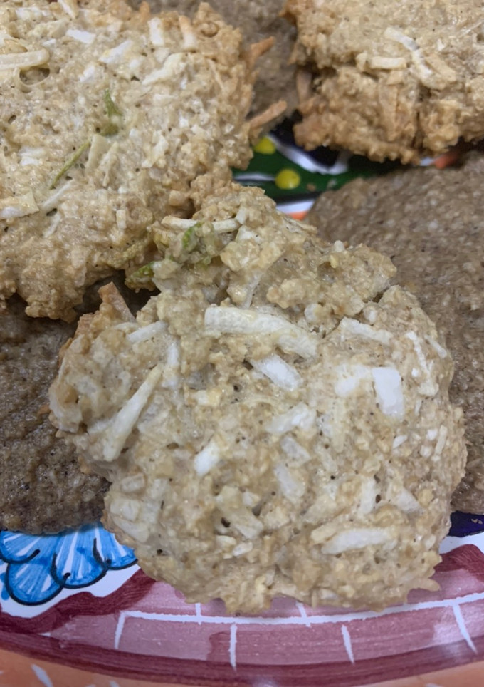 Una foto de Galletas de coco y limón
