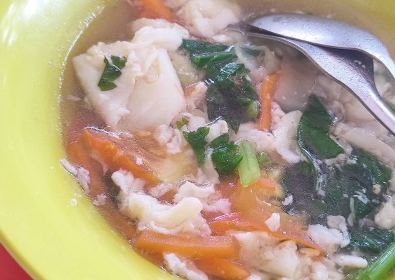 Sup telur sayur