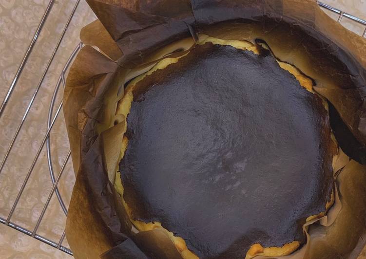 Recipe of Delicious Basque Burnt Cheesecake
