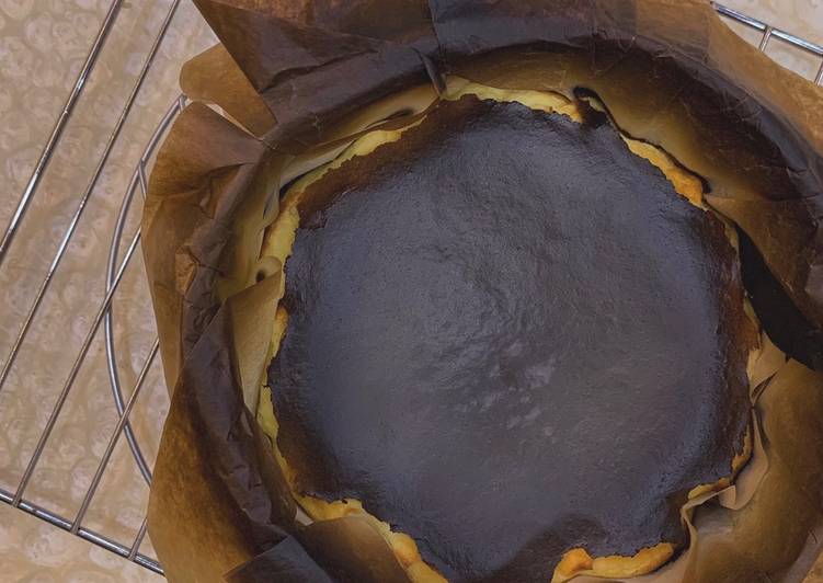 Easy Way to Make Super Quick Basque Burnt Cheesecake