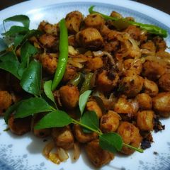 A picture of Soya Chunks Fry.
