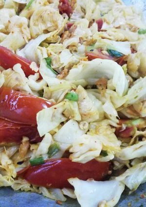 Hình của món Bắp cải xào kiểu Thái.