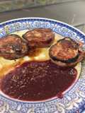 Tournedo de cerdo con salsa de cerezas