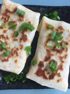 A picture of Peri Peri Chicken crepe.