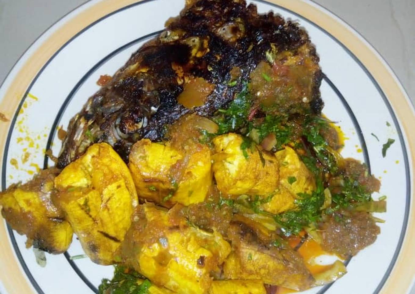 Unripe plantain with fish