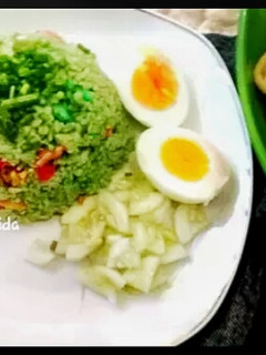 Foto resep Nasi Goreng Moringa (daun kelor)