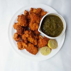 A picture of Crispy Gobhi Pakora.