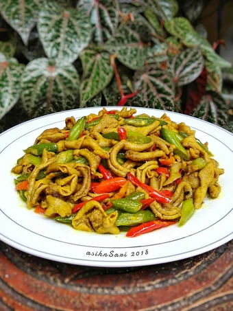 Langkah Mudah untuk Membuat Resep Usus Ayam Bumbu Kuning (tanpa msg) yang Uenak Anti Ribet, Uenak Banget