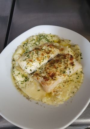 Una foto de Merluza con mayonesa al horno